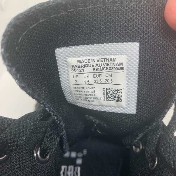 CONVERSE ALL STAR Sneakers. Size 2. Black high tops! - Picture 6 of 9